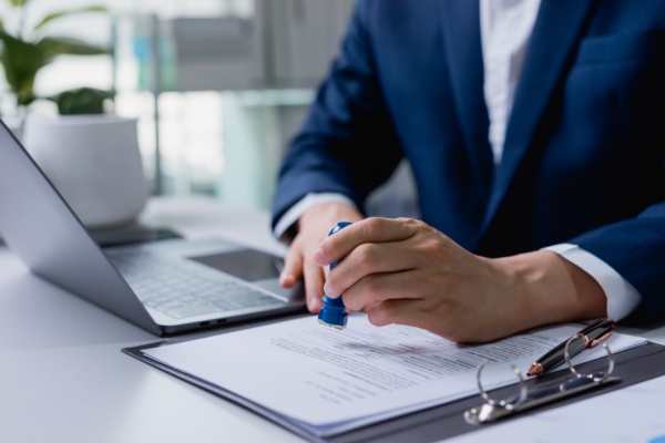 C’est l’histoire d’un entrepreneur pour qui, avant l’heure, ce n’est pas l’heure…
